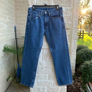 Levi’s 505 Regular Wash Straight Fit Jeans
